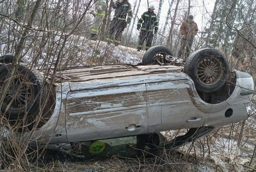 Спасатели МЧС принимали участие в ликвидации ДТП в Ульяновском районе, д. Жильково